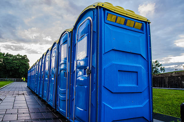 Best Restroom trailer rental cost  in Spirit Lake, ID